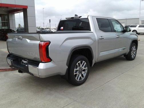 2025 Toyota Tundra Hybrid 1794 Edition