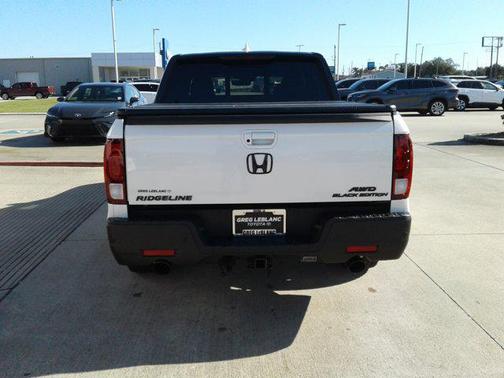 2023 Honda Ridgeline Black