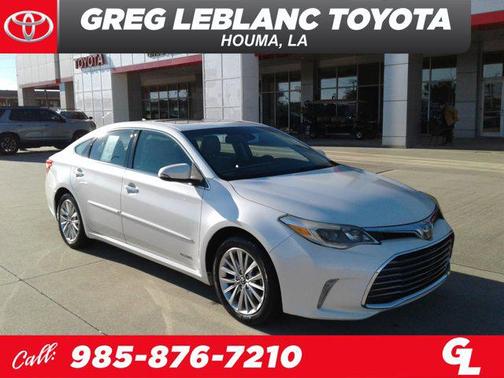 2018 Toyota Avalon Hybrid Limited