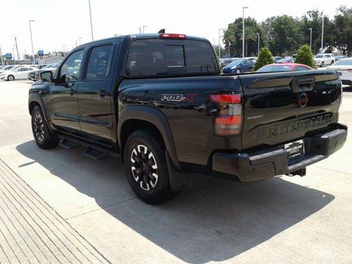 2023 Nissan Frontier PRO-X
