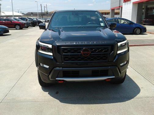 2023 Nissan Frontier PRO-X