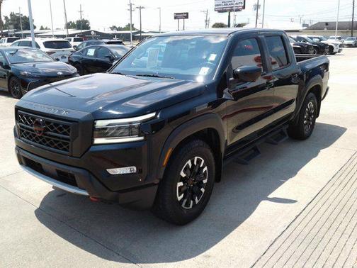 2023 Nissan Frontier PRO-X