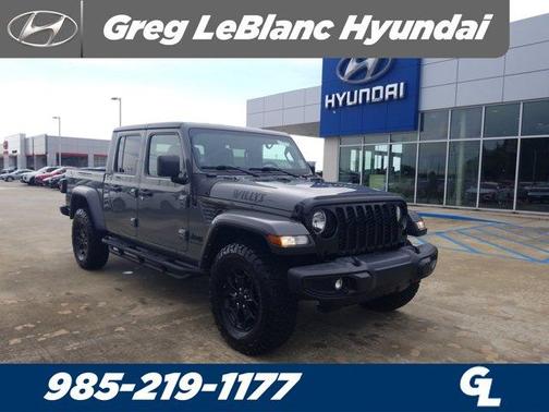 2022 Jeep Gladiator Sport