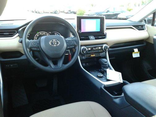 2025 Toyota RAV4 Hybrid LE