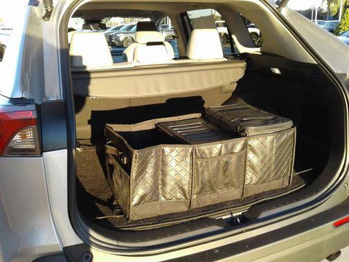 2025 Toyota RAV4 Hybrid XLE Premium