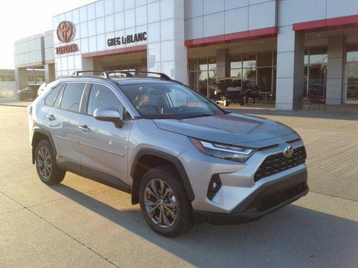 2025 Toyota RAV4 Hybrid XLE Premium