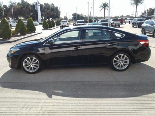 2014 Toyota Avalon Limited