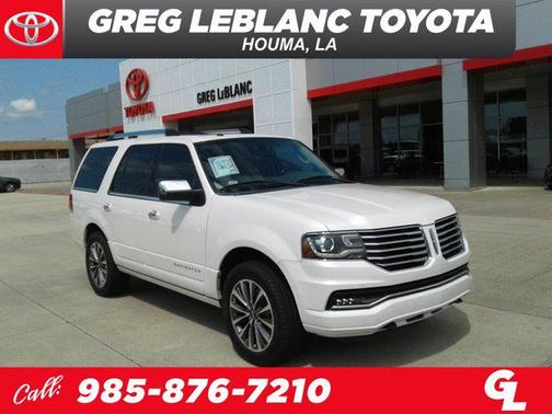 2017 Lincoln Navigator Select