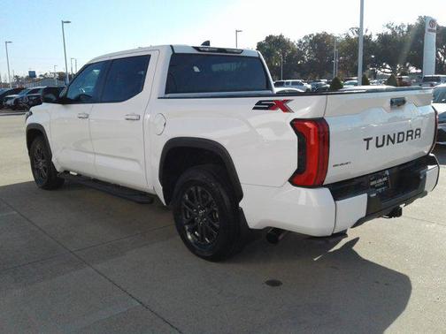 2025 Toyota Tundra SR5