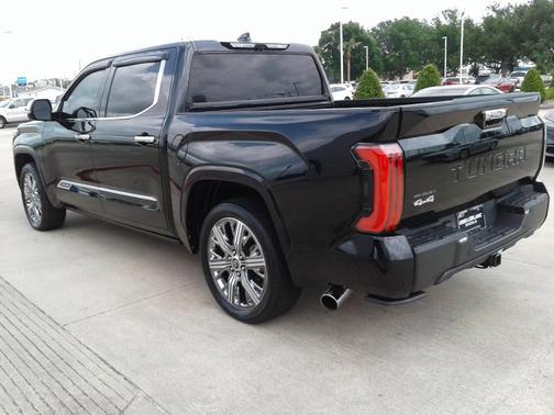 2022 Toyota Tundra Hybrid Capstone