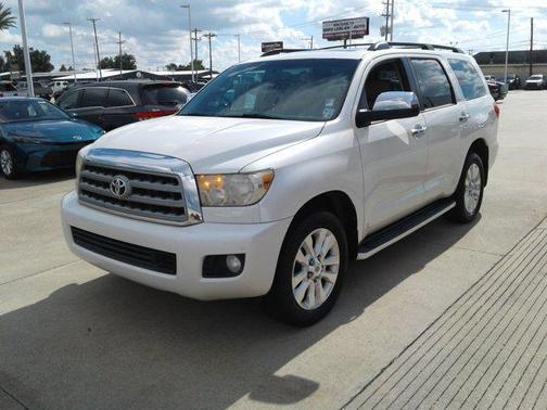 2010 Toyota Sequoia Platinum