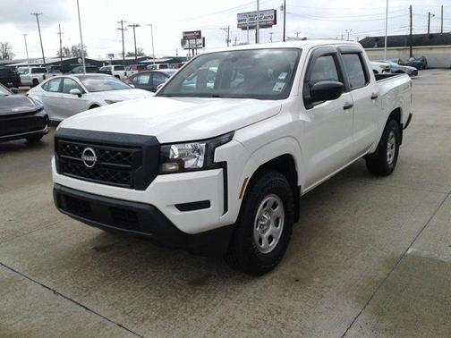 2022 Nissan Frontier S