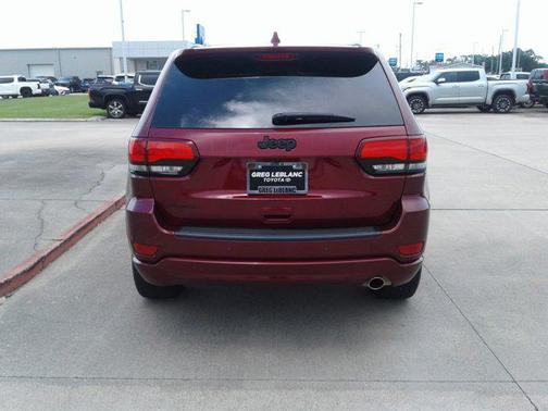 2021 Jeep Grand Cherokee Laredo