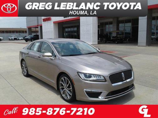 Champagne 2019 Lincoln MKZ Reserve I