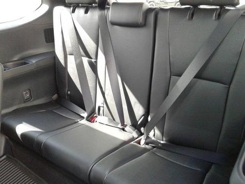 2026 Toyota Highlander Hybrid Base