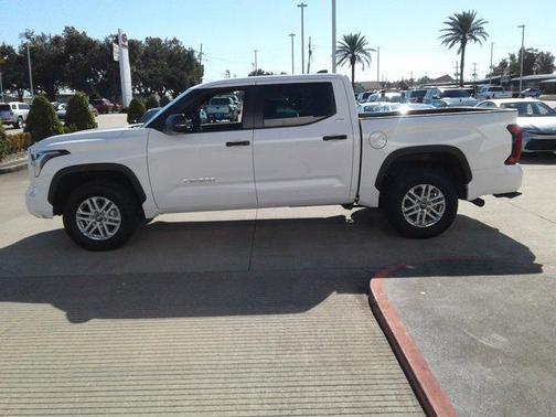 2025 Toyota Tundra SR5