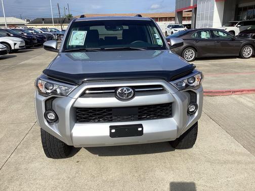 Classic Silver Metallic 2022 Toyota 4Runner SR5