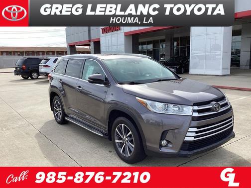 Predawn Gray Mica 2017 Toyota Highlander XLE