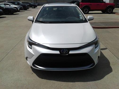 2024 Toyota Corolla Hybrid XLE