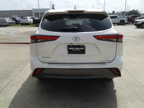 2021 Toyota Highlander Limited