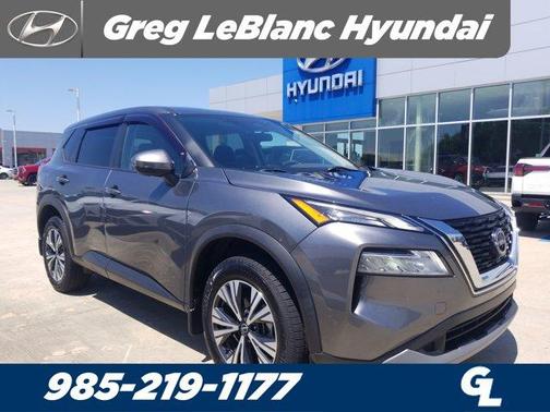 2022 Nissan Rogue SV
