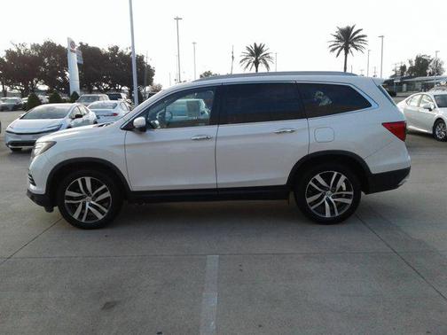 2018 Honda Pilot Touring