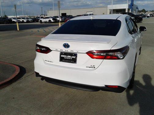 2022 Toyota Camry LE