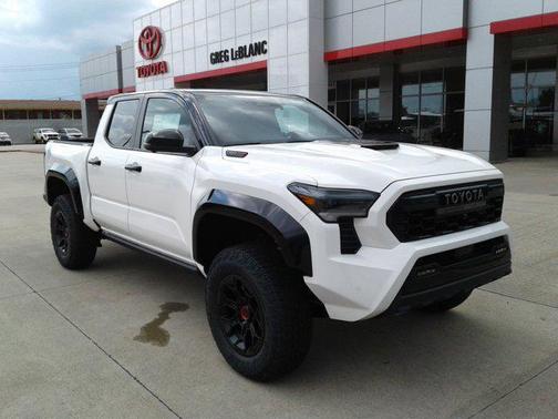 2025 Toyota Tacoma Hybrid