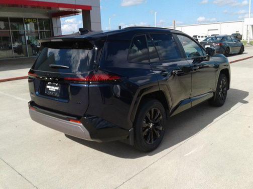 Blueprint 2026 Toyota RAV4 SE