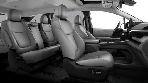 2025 Toyota Sienna XLE 8 Passenger