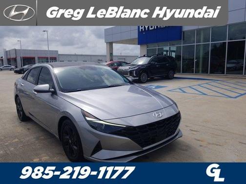 2021 Hyundai ELANTRA SEL
