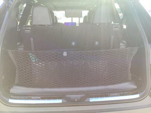 Midnight Black Metallic 2026 Toyota Highlander Hybrid Base