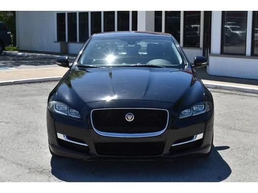 Ammonite Gray Metallic 2016 Jaguar XJ XJ R-Sport