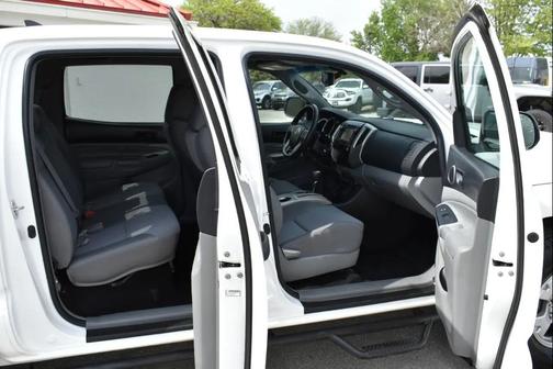 2013 Toyota Tacoma Base