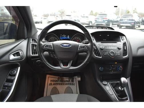 2017 Ford Focus ST 