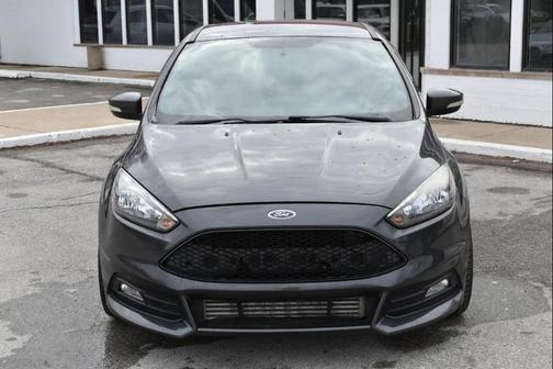 2017 Ford Focus ST 