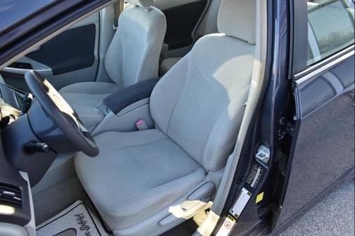 2011 Toyota Prius II