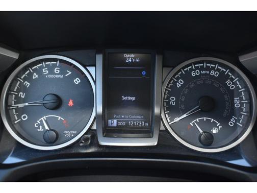 2016 Toyota Tacoma SR5