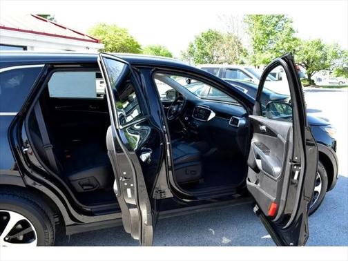 2016 Kia Sorento EX
