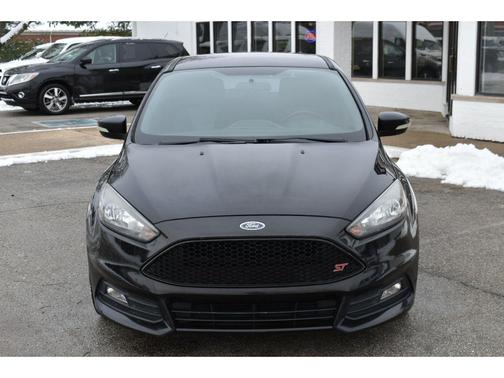 2017 Ford Focus ST 