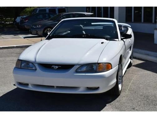 WHITE 1996 Ford Mustang GT