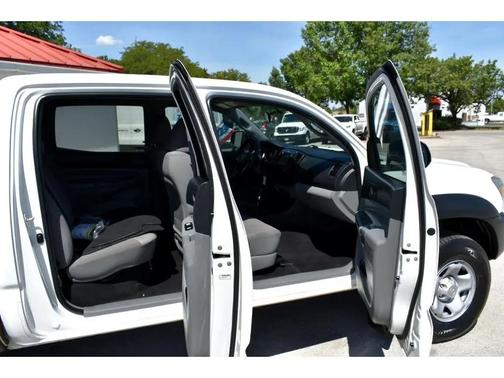2013 Toyota Tacoma Base