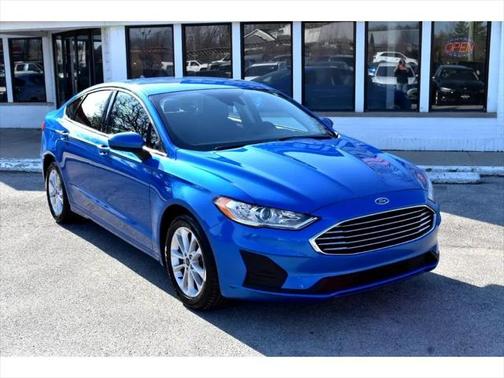 2020 Ford Fusion SE
