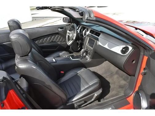 2013 Ford Mustang GT Premium