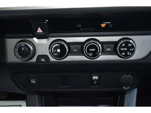 2016 Toyota Tacoma SR5