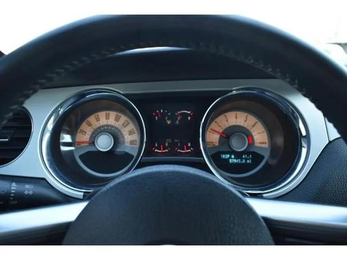 2011 Ford Mustang GT Premium