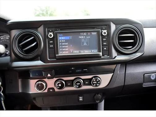 2017 Toyota Tacoma SR
