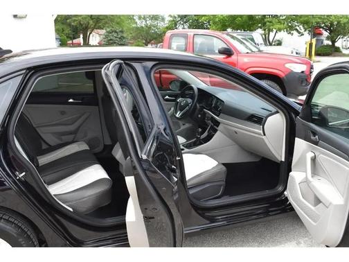 Black Uni 2020 Volkswagen Jetta 1.4T S