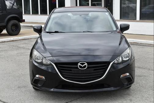 2016 Mazda Mazda3 i Sport