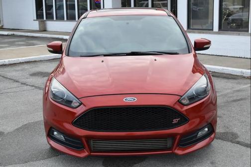 2018 Ford Focus ST 